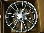 08 G35S Sport Sedan Wheels Staggered-front1.jpg