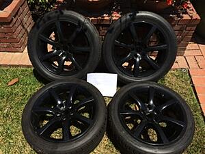 Powdercoated OEM 18's with tires and tpms-yzxb6gb.jpg
