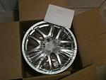 19" Rays Rear Rim Brand New in Box-3.jpg