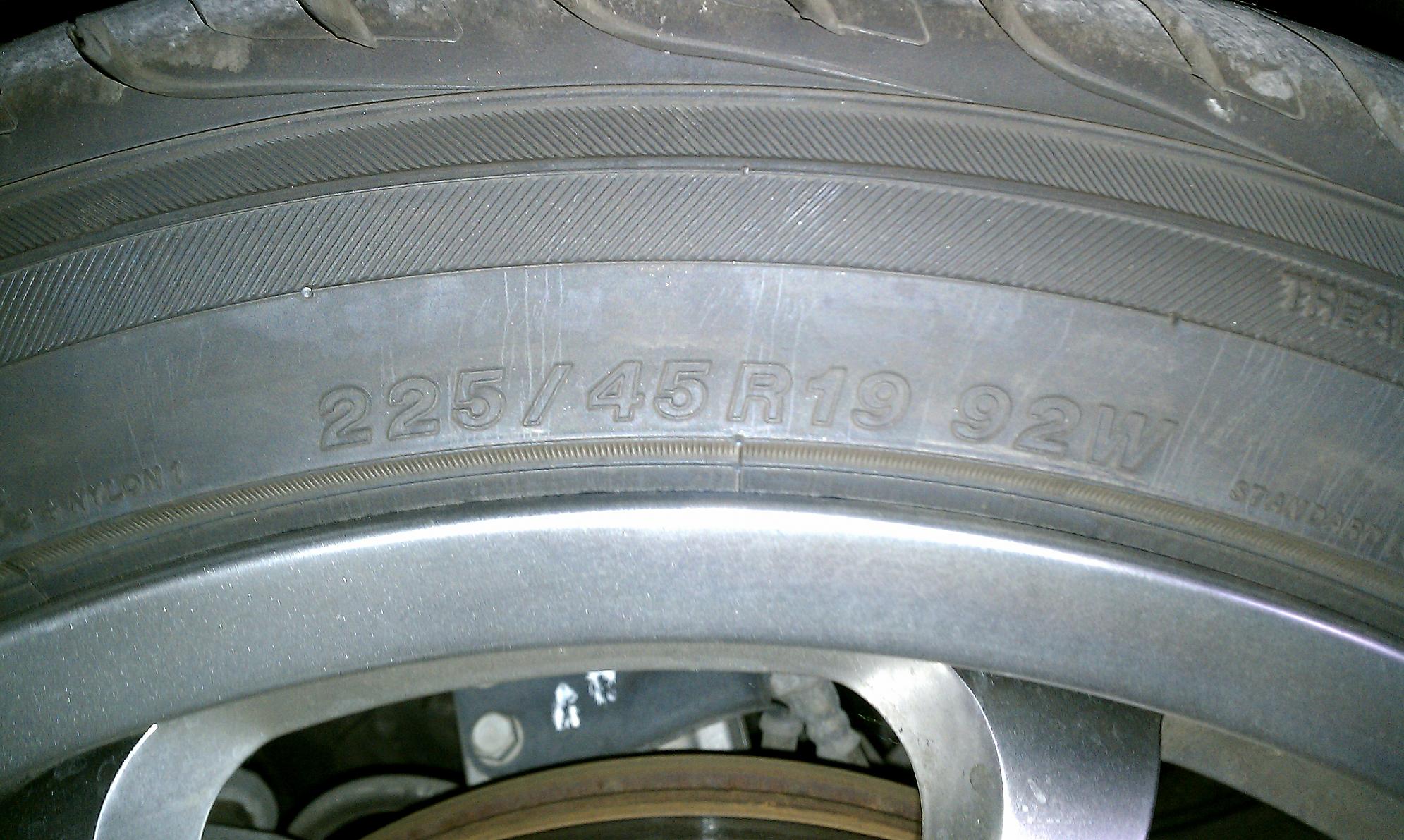 FS Almost New Yokohama AVID ENVigor Tires G35Driver