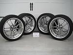 Pristine 19&quot; PIAA Super Rozzas w/Tires-dscf0288.jpg