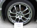 OEM 19" Rays w/tires-dsc01373.jpg