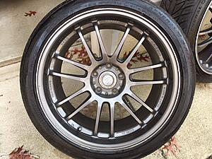 19" Volk RE30 with tires-kw7eka2.jpg