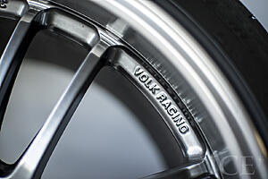 19" Volk RE30 Limited Edition in Formula Silver + tires. Las Vegas area.-hhvphjs.jpg