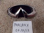 07-09 G35/G37 Infiniti grille emblem-dscn0675.jpg