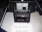 2004 G35 OEM Radio/CD Changer/AC Controls-dscf0058.jpg