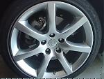 Selling OEM 18 rim+ tires, perfect condition on all 4 tires-dsc00277.jpg