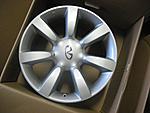 FS: OEM FX35 Rrims.  Excellent condition-img_4160.jpg