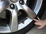 FS: 06 Sedan 17" OEM Wheels-img_2781web.jpg