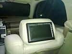 rearview mirror and headrest monitors-20100910_005.jpg
