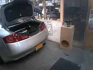 new battery in the trunk-1qzke.jpg