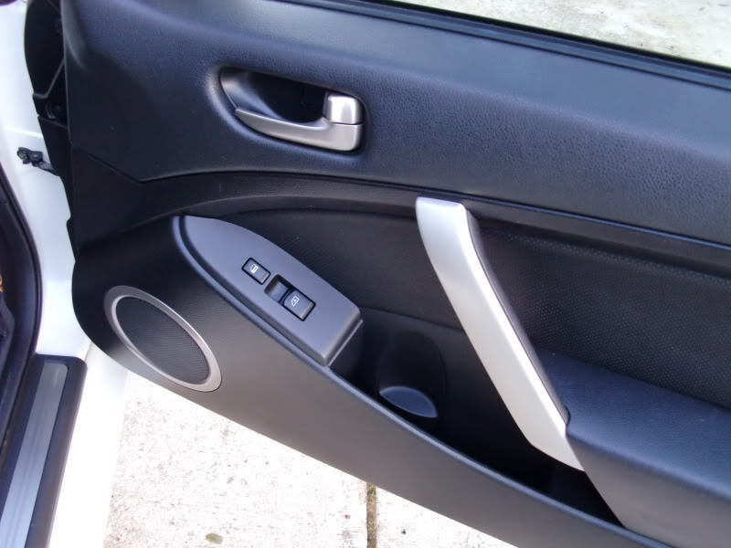 New OEM Infiniti G37 Coupe Drivers Passenger Aluminum Finish Door Grip Cap 10-13