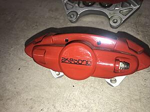 Akebono BBK Calipers-cqrghq7l.jpg