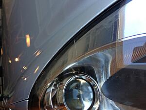Headlights - Cleaning what appears to be seepage?-c5xtval.jpg