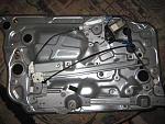 03-07 G35C Passenger Side Window Motor and Interior door Panel-img_1282.jpg