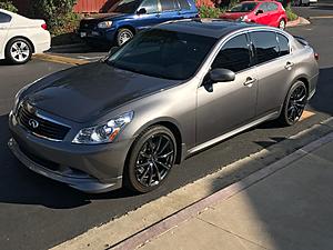G35S sedan 2007 - 30K miles-6-g35-front-shot-.jpg