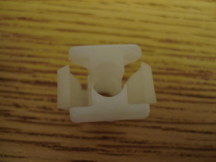 Name:  fe70af96.jpg
Views: 19
Size:  25.2 KB