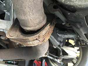 Broken Pipe Attached to Muffler. Ideas?-photo149.jpg
