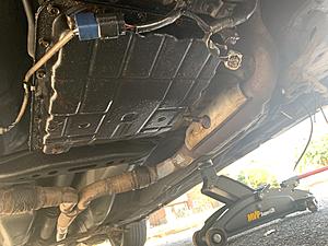 Help with finding where oil leak is coming from / white exhaust smoke-935d1550-1654-454b-9778-a386a6aab762.jpeg