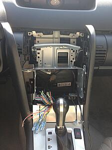 car got broken in to last night...-v4sak.jpg