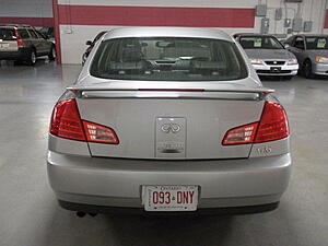 Difference between 2003/04 Sedan trunk?-9xnul.jpg