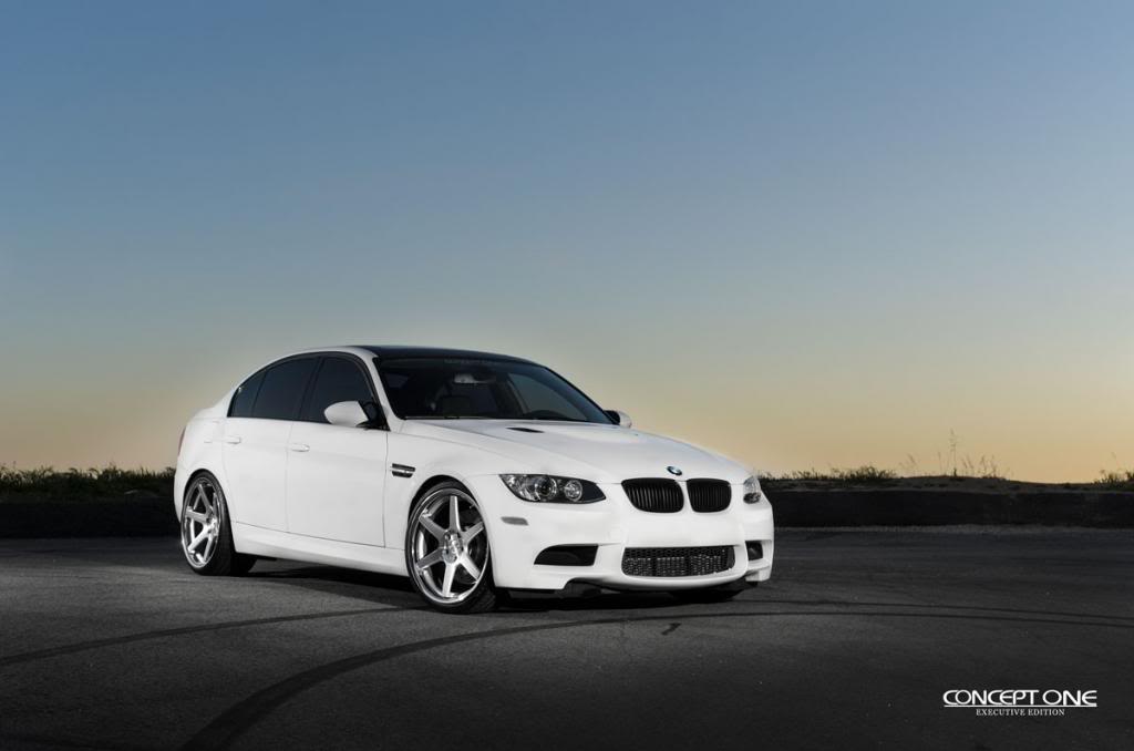 Name:  BMW_M3-CS-6_4lr_zps18081031.jpg
Views: 50
Size:  39.4 KB