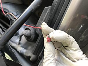 What's this red wire? 2007 G35x Sedan-img_5754.jpg