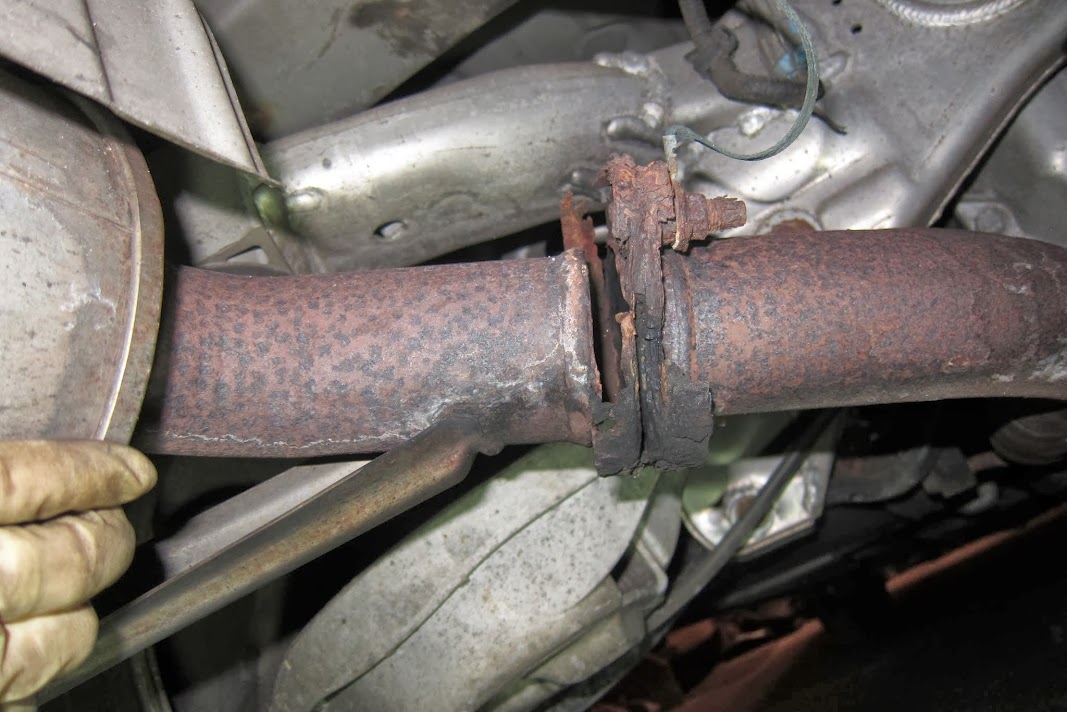 Exhaust: Exhaust Pipe Repair