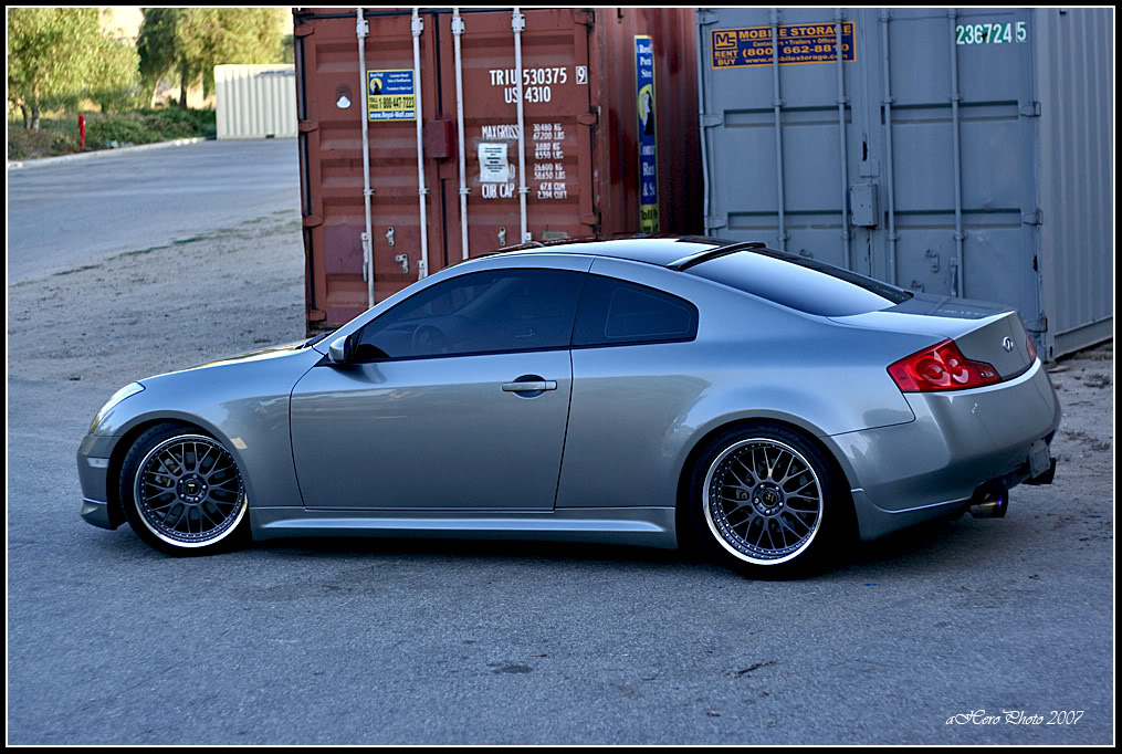 Infiniti G35 Coupe Carbon Roof Spoiler.