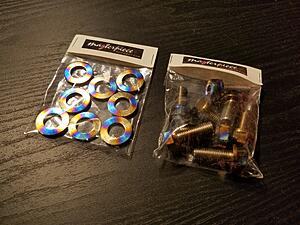 Titanium Burnt Bolts &amp; Washers for Seat Brackets (G35/350z)-zv3rhsa.jpg