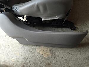 (2) COUPE STONE SEATS. Driver &amp; Pass-3moiq6w.jpg