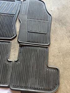 Infiniti coupe winter floor mats. Nice-q7sj6h7.jpg