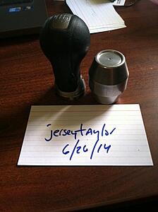 Two shift knobs-zya1z4x.jpg