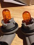 OEM Amber corners with Amber bulbs-image-2097007374.jpg