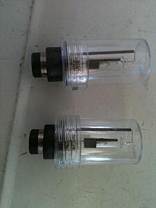 OEM Phillips D2R Bulbs-sfkca.jpg