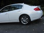 2009 OEM spoiler installed-rupert-s-2009-g37x-3.jpg