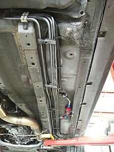 S.O.S. - Signaled Out Sedan-577uva8.jpg