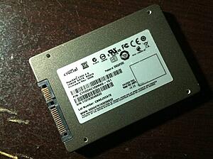 2.5" Crucial C300 128GB SSD - SATA III 6Gbps-wqfgjl.jpg