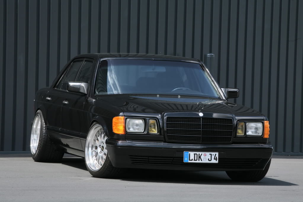 Name:  Mercedes-W126-2.jpg
Views: 85
Size:  84.0 KB