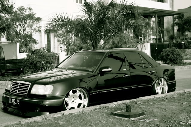 Name:  benz2.jpg
Views: 43
Size:  90.7 KB