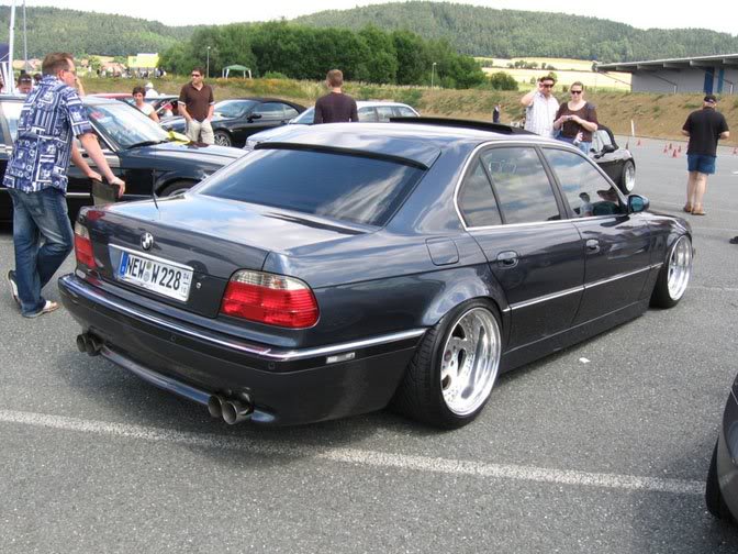 Name:  bmw72.jpg
Views: 188
Size:  81.9 KB