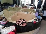 Roommate wanted in Spring Valley CA-hot-tub.jpg
