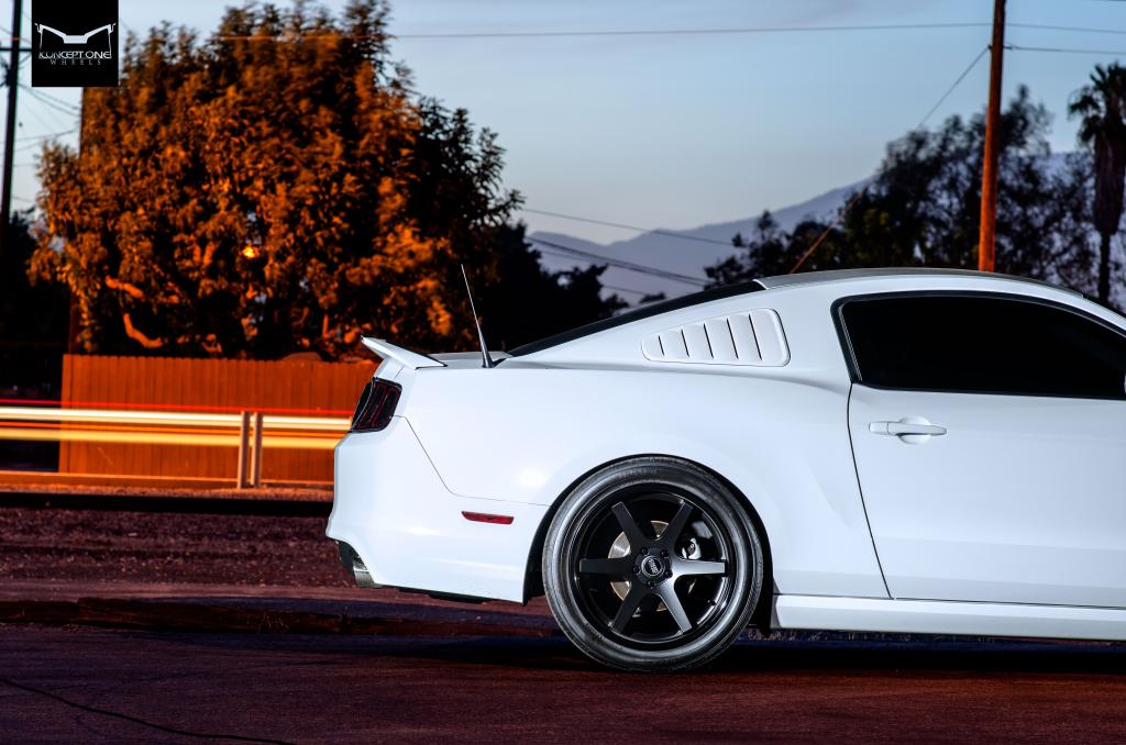 Name:  Mustang-GT-12_zpsa715c324.jpg
Views: 17
Size:  93.1 KB