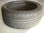 1 Falken 451 tire 265/30-19-falken-fk451-265-30-19-sm.jpg