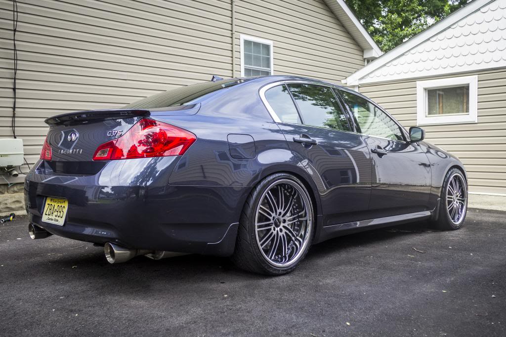 Name:  G37Wheels-1.jpg
Views: 403
Size:  130.0 KB